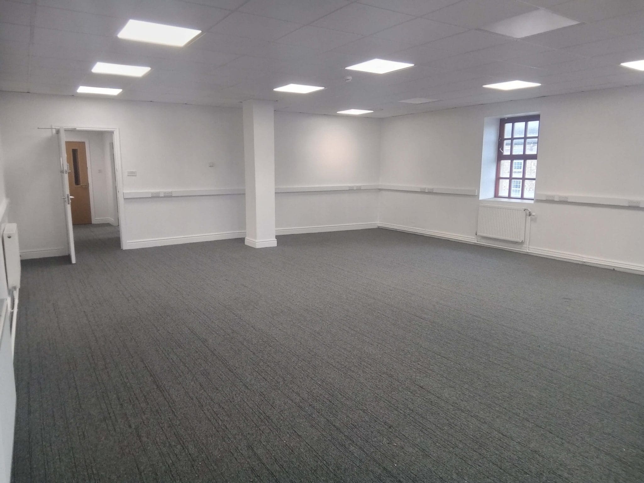 Storey House, Office 3-4-1
